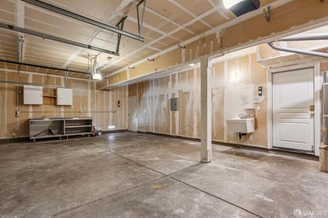 5317 Judsonville Dr, Antioch, CA 94531 - garage with a sink and electric panel