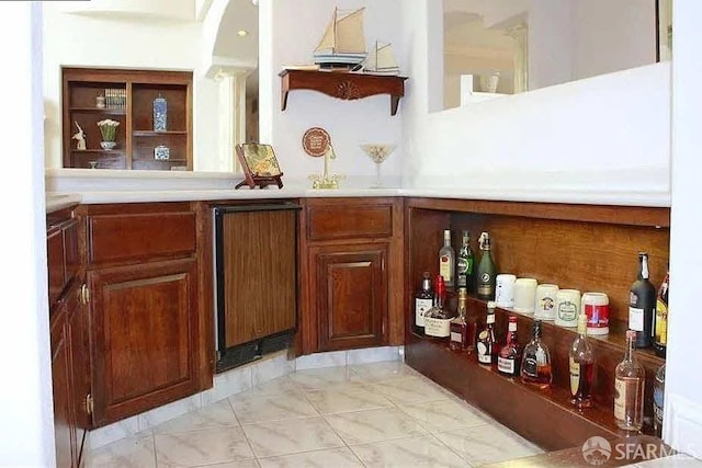 2220 Sunset Pt, Discovery Bay, CA 94505 - view of indoor dry bar