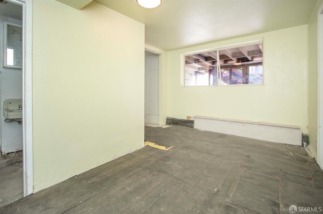 2567 Bryant St, San Francisco, CA 94110 - view of empty room