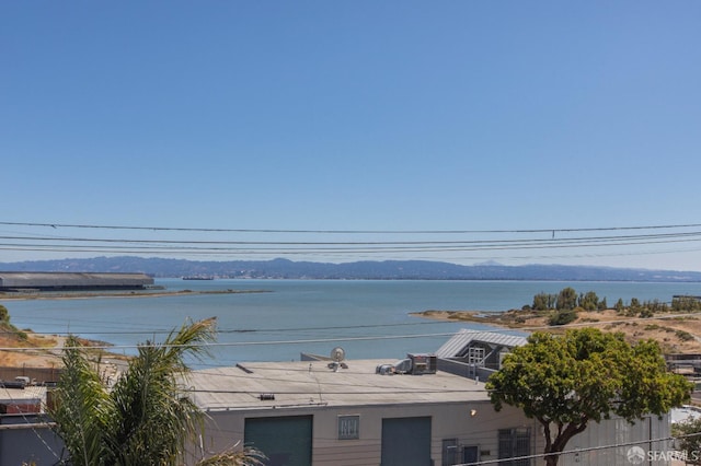 939 Innes Ave, San Francisco, CA 94124 - water view with a mountainous background