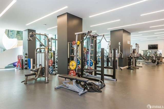333 Beale St Unit 5I, San Francisco, CA 94105 - view of exercise room
