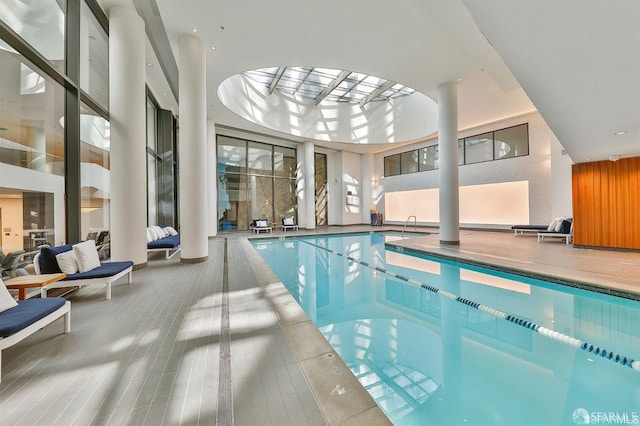 333 Beale St Unit 5I, San Francisco, CA 94105 - view of indoor pool