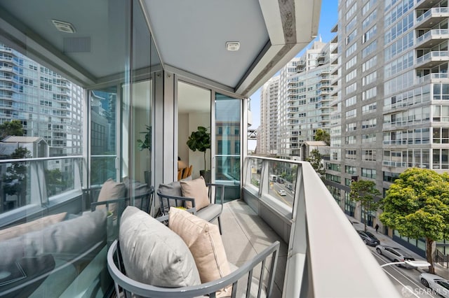 333 Beale St Unit 5I, San Francisco, CA 94105 - balcony with a view of city