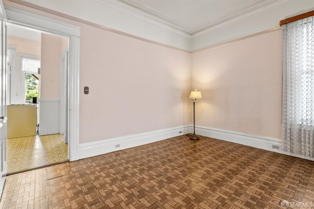 1075 Noe St, San Francisco, CA 94114 - empty room with ornamental molding