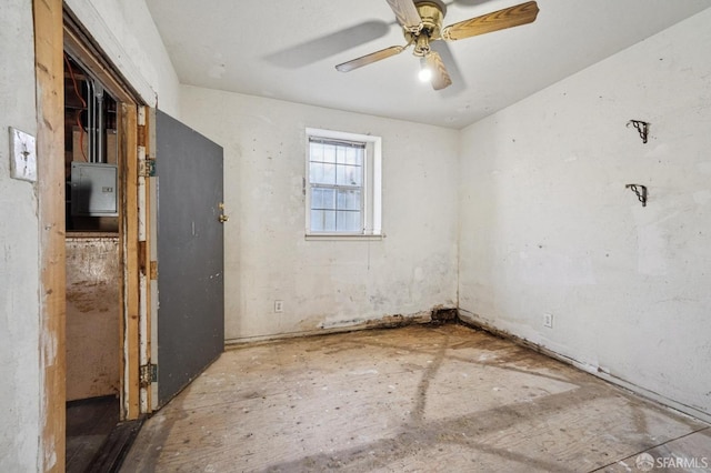 spare room featuring a ceiling fan