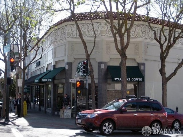 331 Vicente St, San Francisco, CA 94127 - view of building exterior
