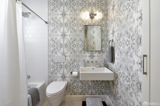 331 Vicente St, San Francisco, CA 94127 - full bath featuring shower / bath combo and tile patterned floors