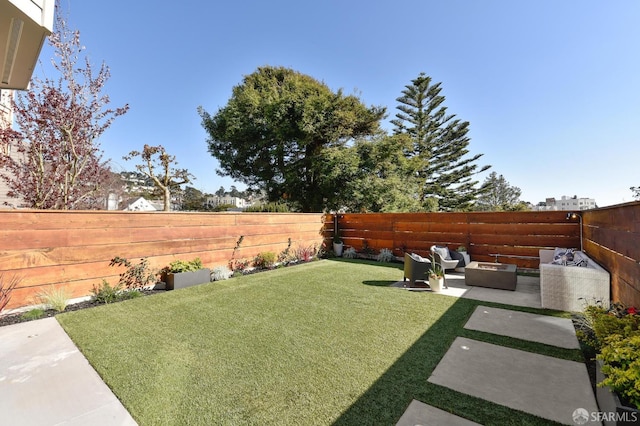 331 Vicente St, San Francisco, CA 94127 - fenced backyard featuring a patio area and outdoor lounge area