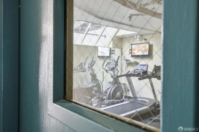 1945 Washington St Unit 412, San Francisco, CA 94109 - view of exercise room