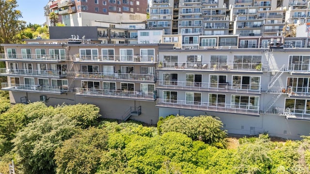11 Perego Ter Unit 6, San Francisco, CA 94131 - view of apartment building / complex