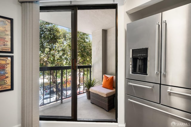 601 Van Ness Ave Unit 35, San Francisco, CA 94102 - doorway to outside with baseboards
