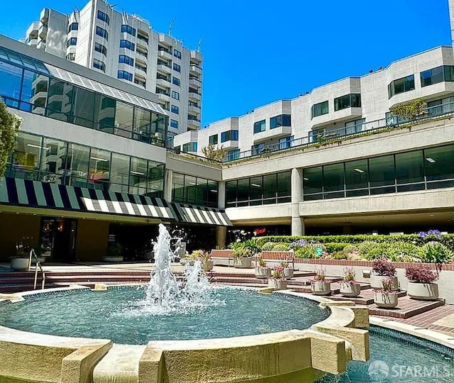601 Van Ness Ave Unit 35, San Francisco, CA 94102 - view of pool