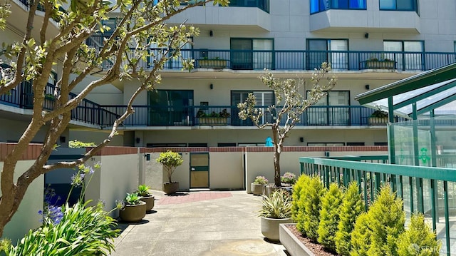 601 Van Ness Ave Unit 35, San Francisco, CA 94102 - view of building exterior