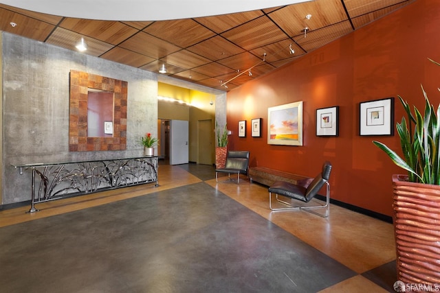 170 King St Unit 1104, San Francisco, CA 94107 - building lobby featuring a towering ceiling