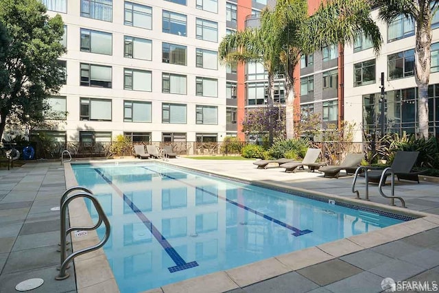 170 King St Unit 1104, San Francisco, CA 94107 - community pool featuring a patio area