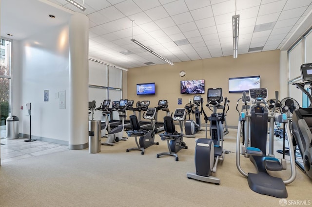 229 Brannan St Unit 12C, San Francisco, CA 94107 - workout area with carpet flooring and baseboards