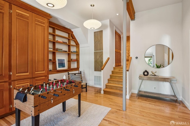 61 Homestead St, San Francisco, CA 94114 - recreation room featuring light wood finished floors, baseboards, and recessed lighting