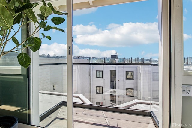 3011 Van Ness Ave, San Francisco, CA 94109 - balcony featuring a view of skyline