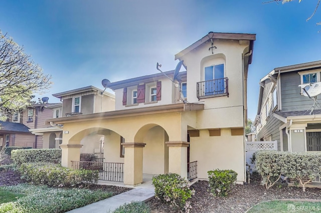 95 Olmsted Ct, Pittsburg, CA 94565 - mediterranean / spanish house with stucco siding