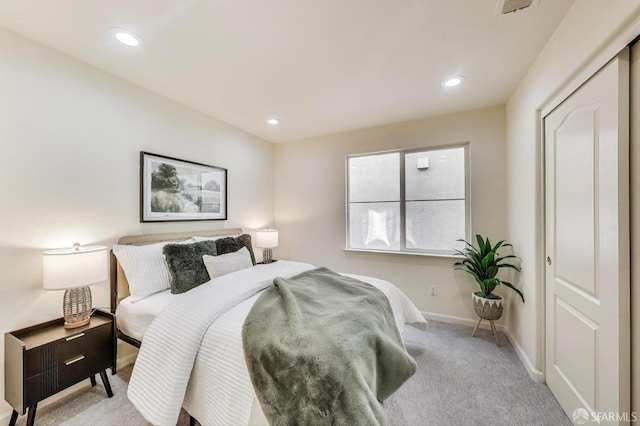 95 Olmsted Ct, Pittsburg, CA 94565 - carpeted bedroom featuring recessed lighting