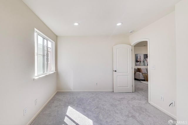 95 Olmsted Ct, Pittsburg, CA 94565 - spare room with carpet floors, recessed lighting, arched walkways, and a smoke detector