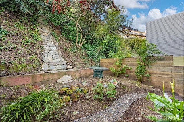 view of yard featuring fence