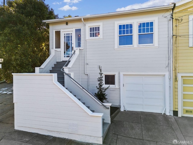 view of front of house with a garage