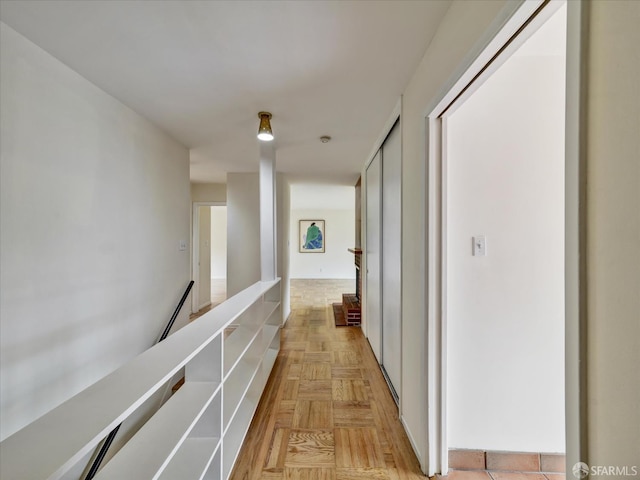 173 Warren Dr, San Francisco, CA 94131 - corridor featuring an upstairs landing