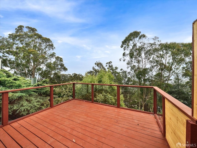 173 Warren Dr, San Francisco, CA 94131 - view of wooden deck
