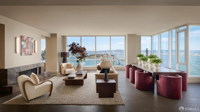 488 Folsom St Unit 5501, San Francisco, CA 94105 - community lobby featuring a water view