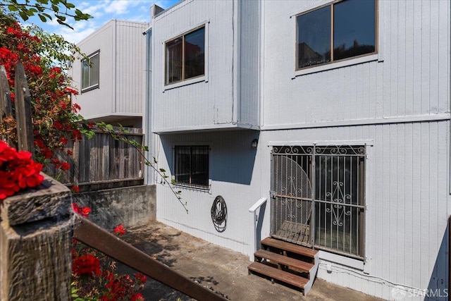 131 Vienna St, San Francisco, CA 94112 - photo 31