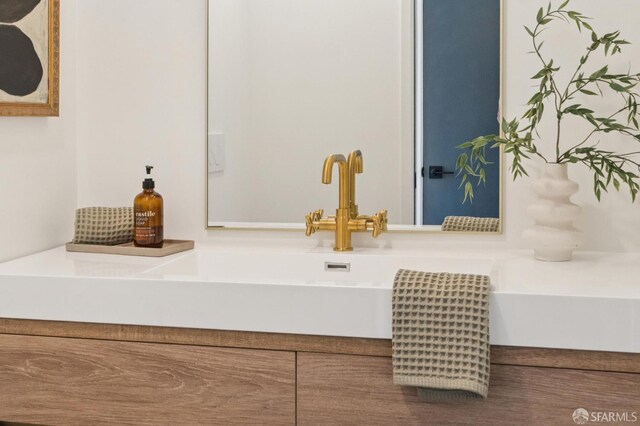 363 Prague St, San Francisco, CA 94112 - bathroom featuring a sink