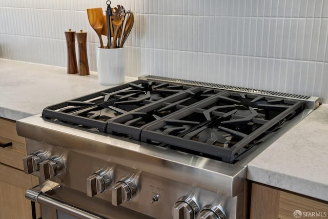 102 Baker St Unit A, San Francisco, CA 94117 - kitchen view of stainless steel range