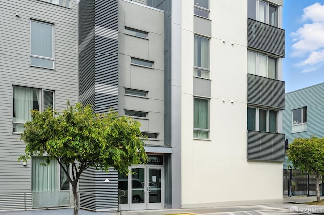 50 Jerrold Ave Unit 215, San Francisco, CA 94124 - view of property