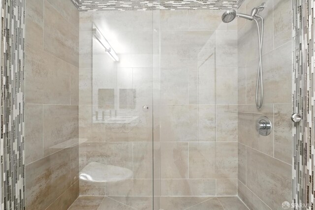 50 Jerrold Ave Unit 215, San Francisco, CA 94124 - bathroom with a stall shower