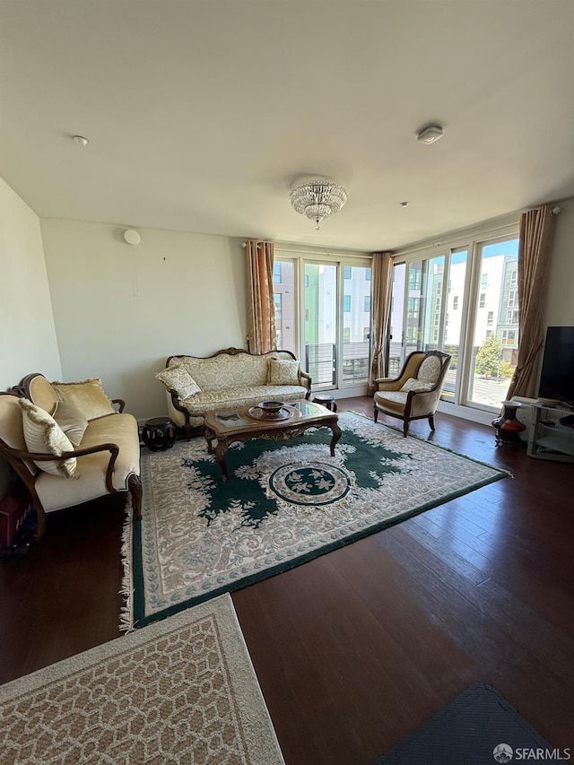 50 Jerrold Ave Unit 215, San Francisco, CA 94124 - living area featuring wood finished floors