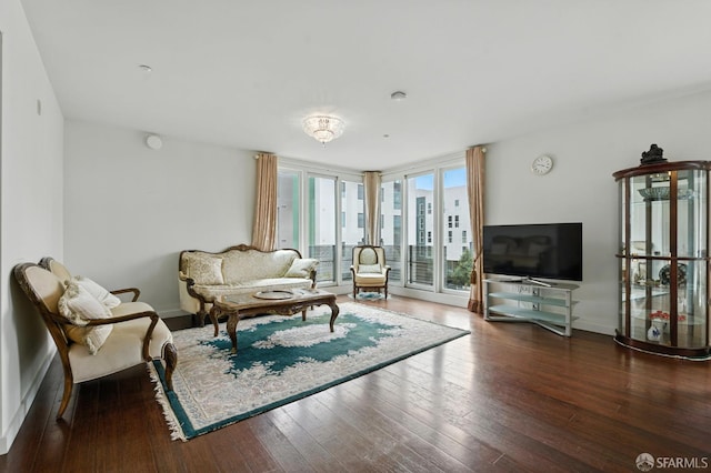 50 Jerrold Ave Unit 215, San Francisco, CA 94124 - living room with wood-type flooring and baseboards
