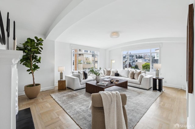 2100 Green St Unit 302, San Francisco, CA 94123 - living room featuring a wealth of natural light and baseboards