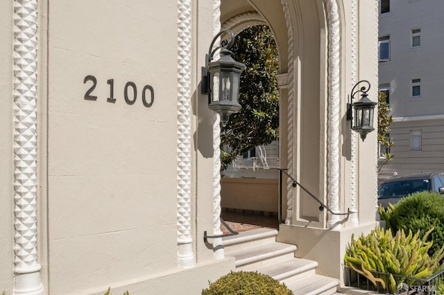 2100 Green St Unit 302, San Francisco, CA 94123 - exterior space featuring stucco siding