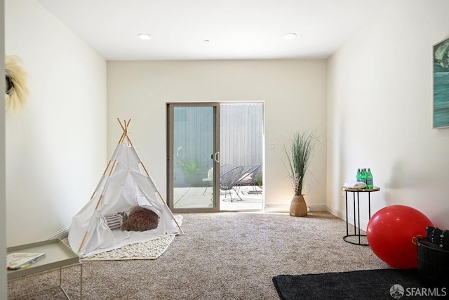 rec room with baseboards, carpet flooring, and recessed lighting