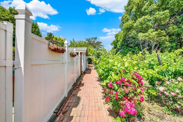 1723 Astoria Dr, Fairfield, CA 94534 - view of patio