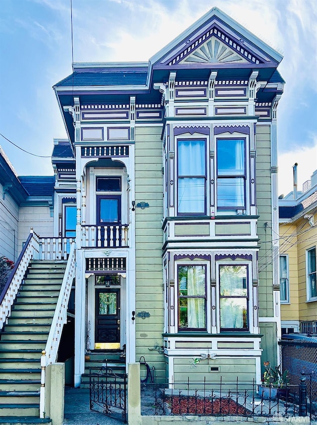 912 Alabama St, San Francisco, CA 94110 - view of front of property with french doors and stairway