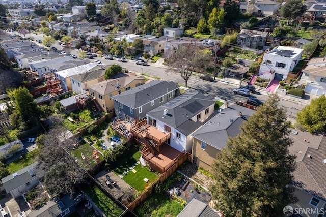 bird's eye view with a residential view