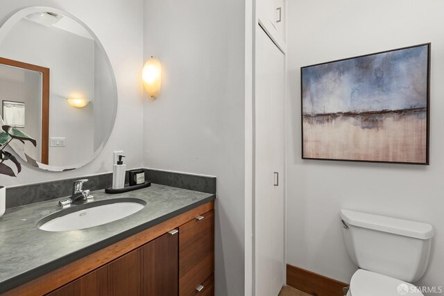 762 Bay St, San Francisco, CA 94109 - bathroom with vanity and toilet