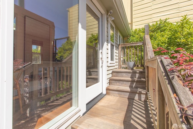 762 Bay St, San Francisco, CA 94109 - view of wooden terrace