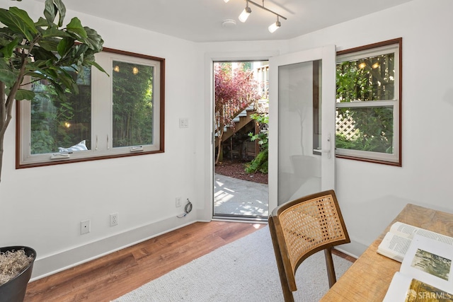 762 Bay St, San Francisco, CA 94109 - entryway featuring wood finished floors and baseboards