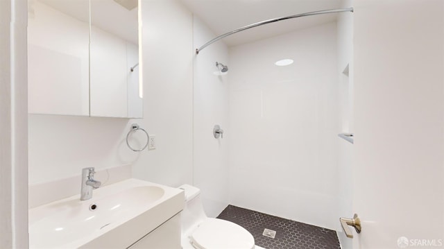 1338 Stevenson St, San Francisco, CA 1906 - full bathroom featuring a shower and vanity