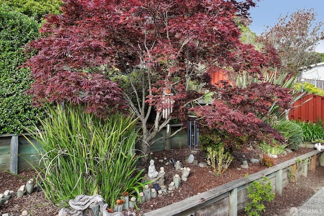 exterior space with fence