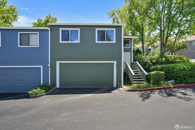 503 Camelback Rd, Pleasant Hill, CA 94523 - view of front facade with driveway