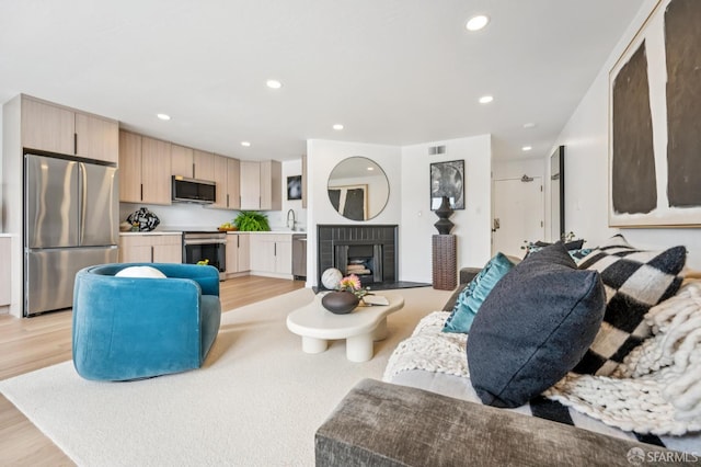 85 Duboce Ave Unit 301, San Francisco, CA 94103 - photo 5